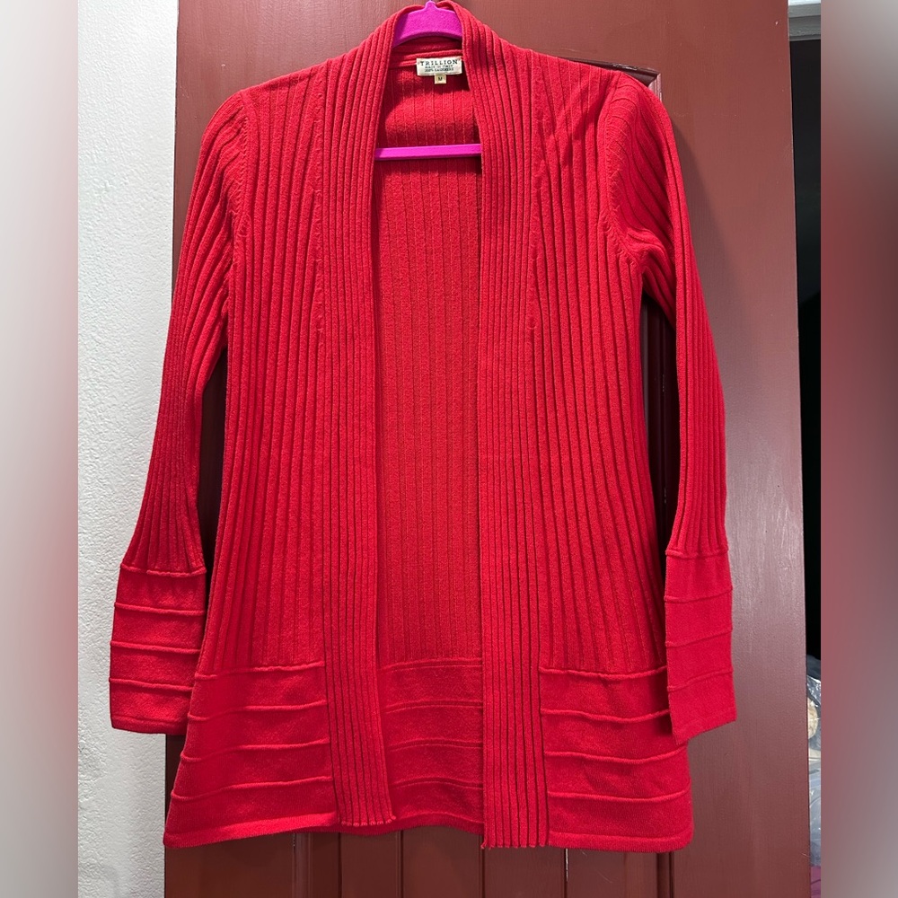 TRILLION Elegant Red Women's  Cardigan made in Italy 💯Cashmere